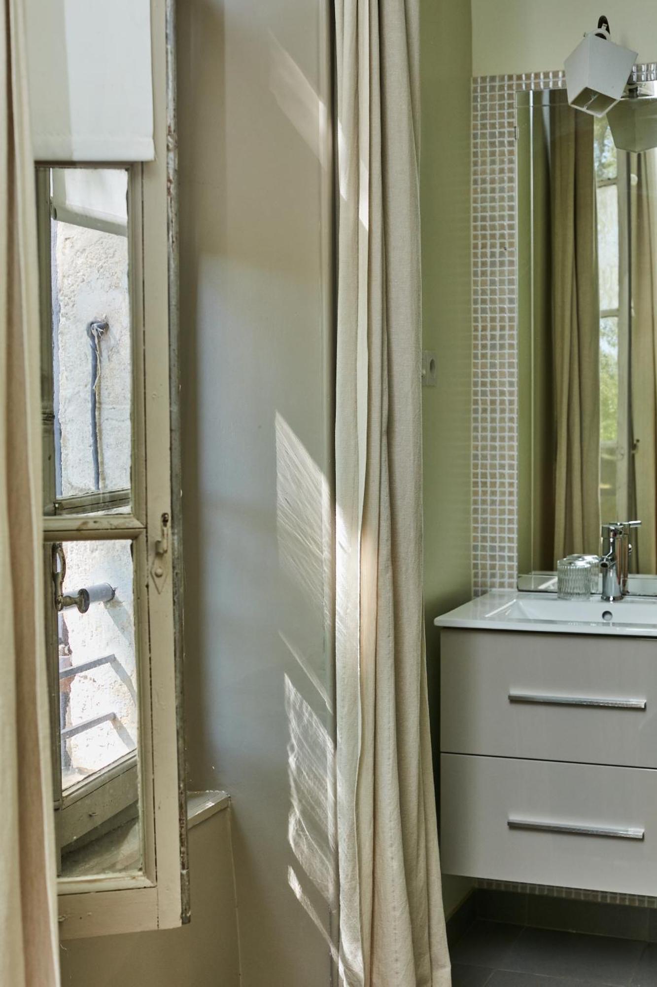 Fontclaire En Provence Bed & Breakfast Uchaux Exterior foto